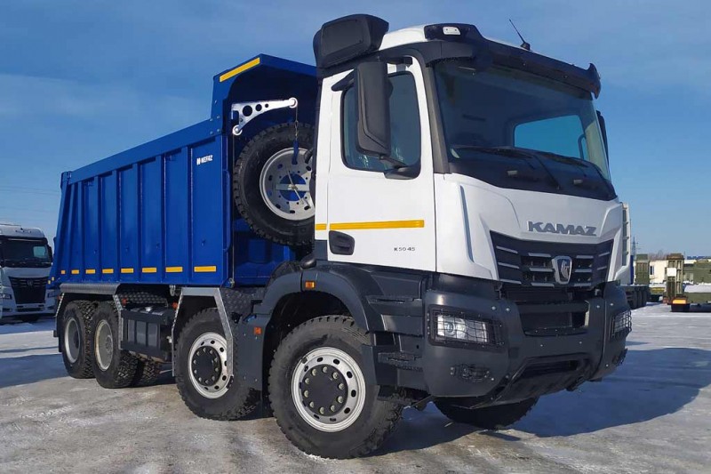 КАМАЗ приступил к сборке серийных самосвалов нового поколения K5