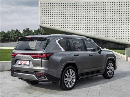 Тест-драйв Lexus LX (поколение IV рестайлинг) - Свежее прочтение имиджа и ценностей Lexus LX