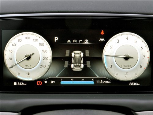 Почему новый Hyundai Tucson выглядит космическим кораблем, но не едет также?