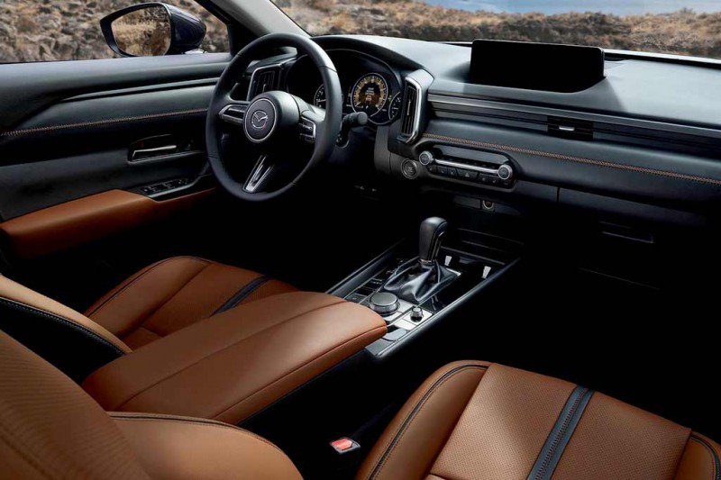 Новый кроссовер Mazda CX-50 адресовали любителям вылазок на природу
