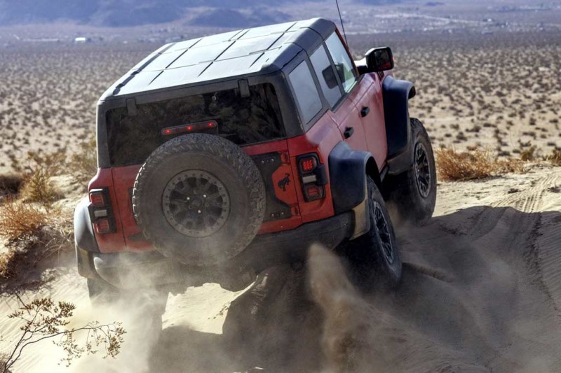 Внедорожник Ford Bronco обзавелся экстремальной модификацией Raptor