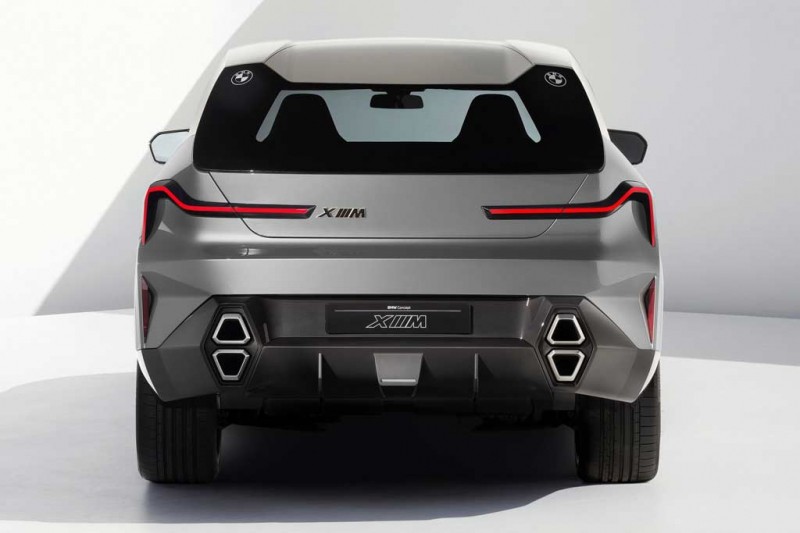 Баварцы представили BMW XM Concept: предсерийный вариант топового кроссовера