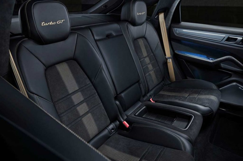 Porsche Cayenne Turbo GT: представлен самый быстрый Кайен за всю историю