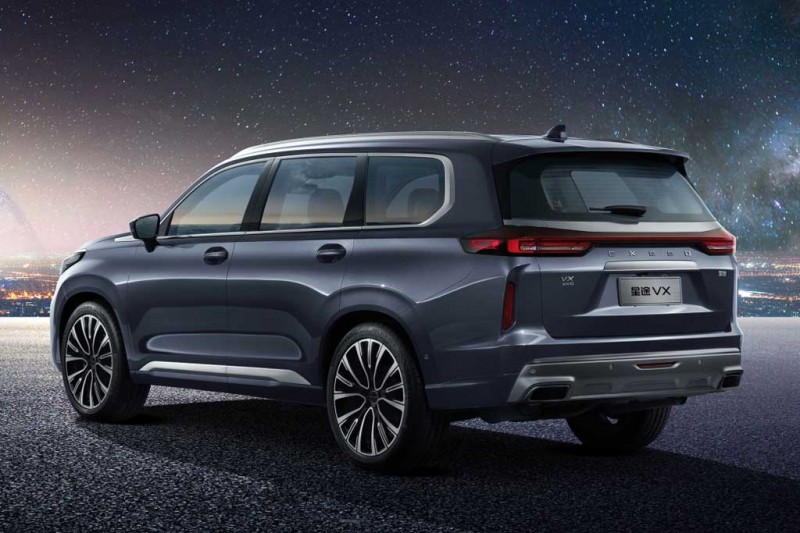 Как едет новый Exeed VX за 3,3 млн: обзор кроссовера, характеристики и цены