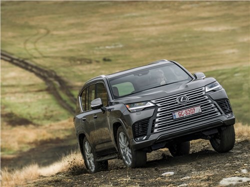 Тест-драйв Lexus LX (поколение IV рестайлинг) — Свежее прочтение имиджа и ценностей Lexus LX