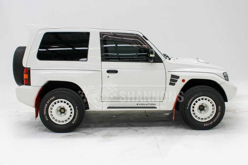 За редкий Pajero Evolution планируют выручить ₽4,5 млн: таких было выпущено 2 500 шт