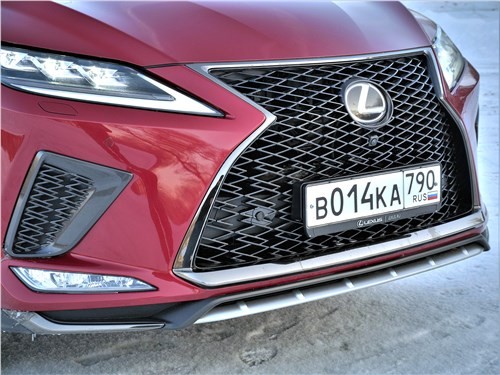 Тест-драйв Lexus RX (поколение IV рестайлинг 2) - Комфорт физический и психологический