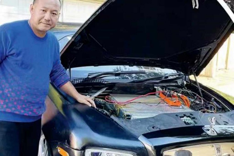Канадец лишился дома и семьи в погоне за мечтой сделать свой RR Wraith электрическим
