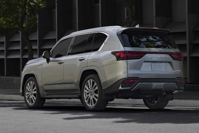Японцы презентовали внедорожник Lexus LX 2022 нового поколения