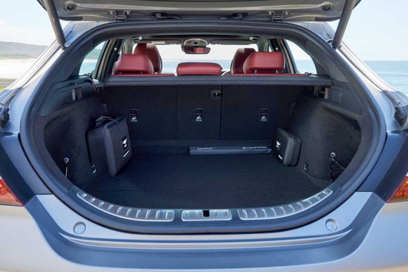 В России решили продавать Genesis G70 Shooting Brake: озвучены цены на универсал 4 В России решили продавать Genesis G70 Shooting Brake: озвучены цены на универсал