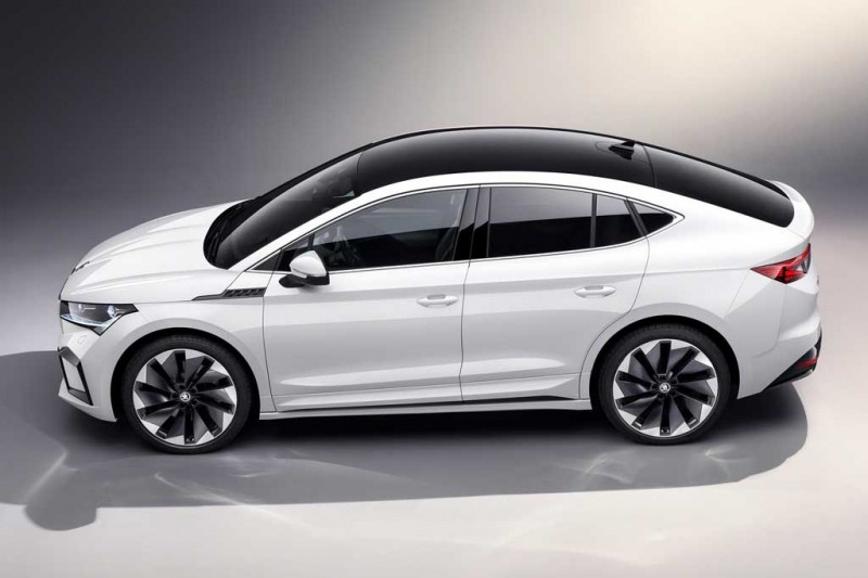 Чехи рассекретили купеобразный электрический кроссовер Skoda Enyaq Coupe iV