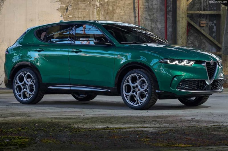 Представлен серийный Alfa Romeo Tonale: новый компактный кроссовер
