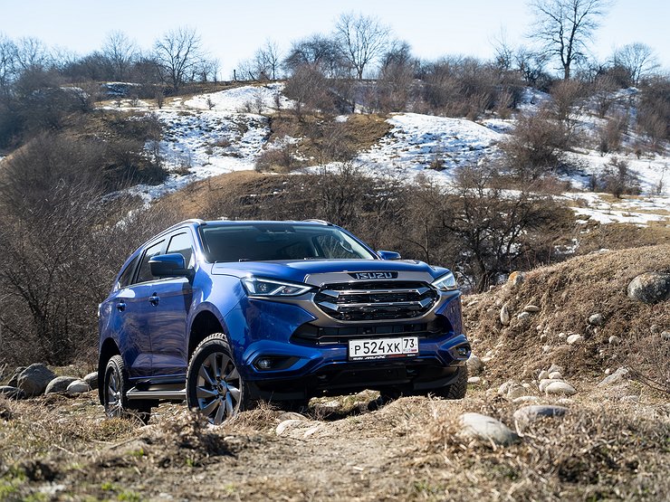 Умный «холодильник»: первый тест-драйв внедорожника Isuzu Mu-X