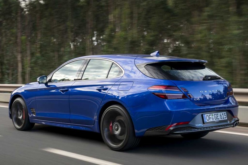 В России решили продавать Genesis G70 Shooting Brake: озвучены цены на универсал