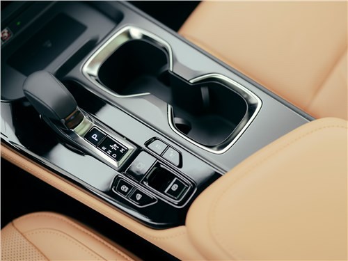 Lexus NX- вызов немецким кроссоверам 17 Lexus NX- вызов немецким кроссоверам