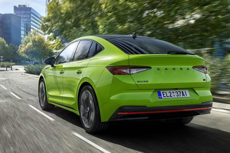 Чехи рассекретили купеобразный электрический кроссовер Skoda Enyaq Coupe iV
