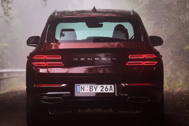 Genesis GV80 2021: корейцы презентовали большой премиальный кроссовер