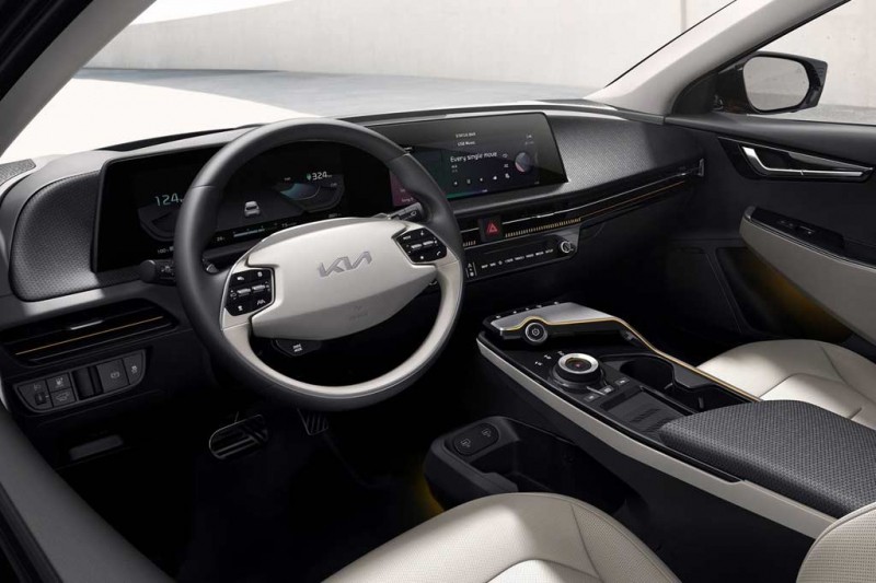 Представлен серийный KIA EV6: электрический кросс-хэтч от корейцев