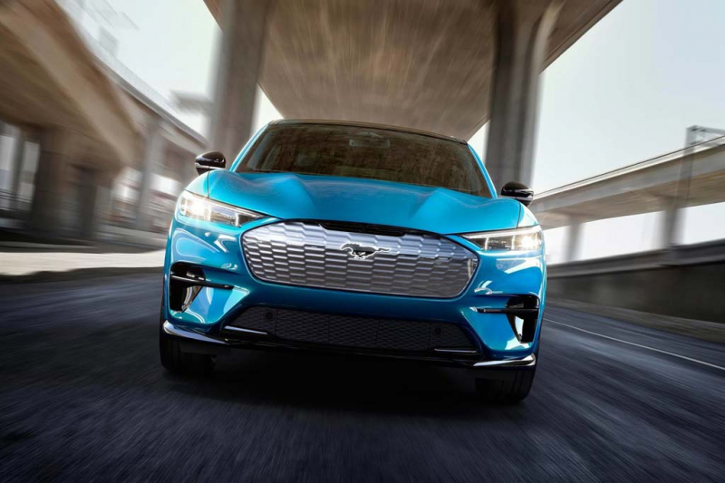 Ford Mustang Mach-E: американцы превратили Мустанг в электрический кроссовер
