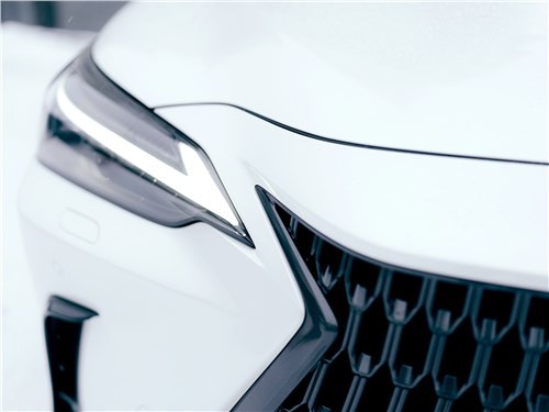 Lexus NX- вызов немецким кроссоверам 24 Lexus NX- вызов немецким кроссоверам