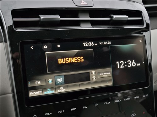 Почему новый Hyundai Tucson выглядит космическим кораблем, но не едет также?