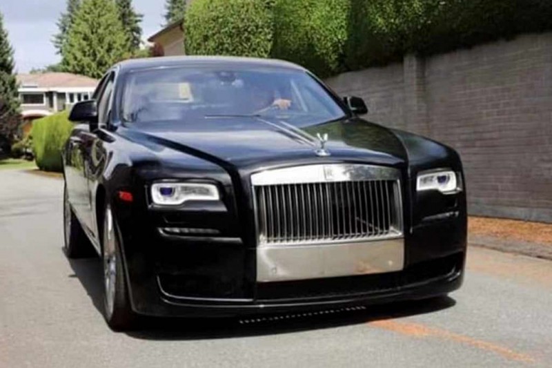 Канадец лишился дома и семьи в погоне за мечтой сделать свой RR Wraith электрическим