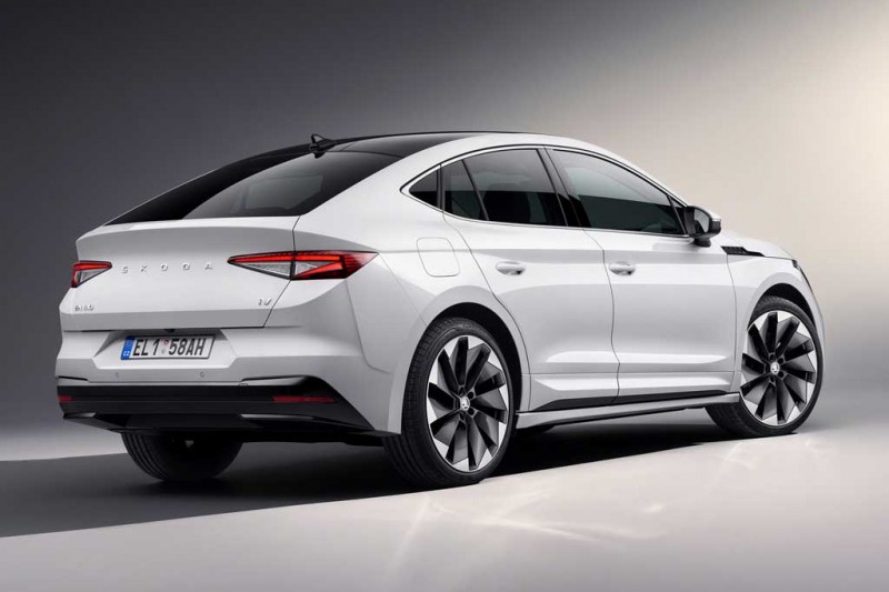 Чехи рассекретили купеобразный электрический кроссовер Skoda Enyaq Coupe iV