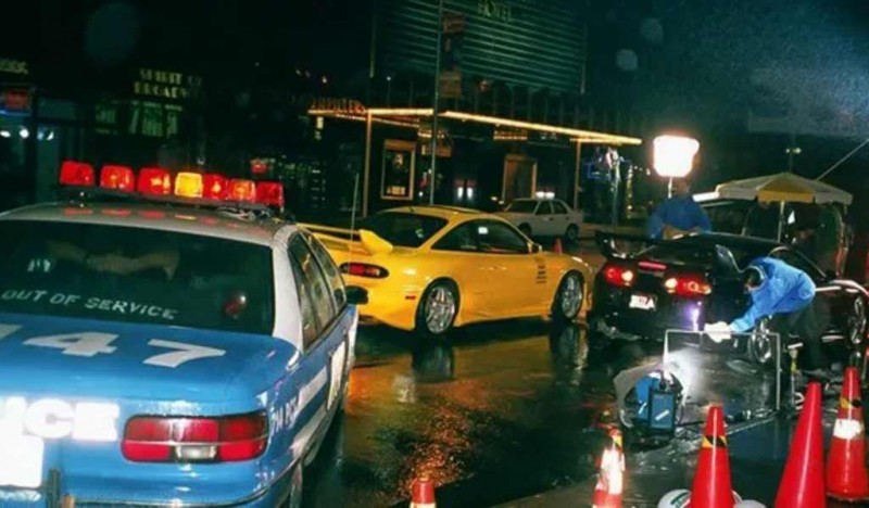 Становление и закат японской культуры стритрейсинга на примере клуба Mid Night
