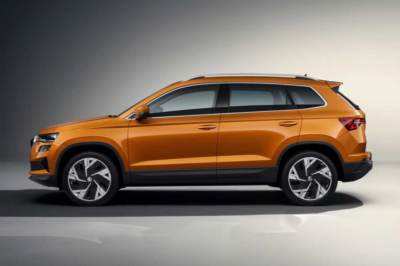 Паркетник Skoda Karoq пережил рестайлинг вслед за &laquo;старшим&raquo; Кодиаком