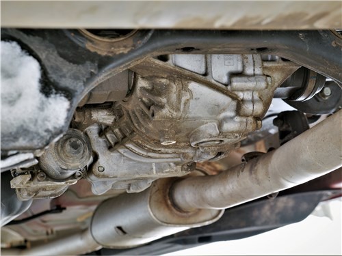 Почему новый Hyundai Tucson выглядит космическим кораблем, но не едет также?