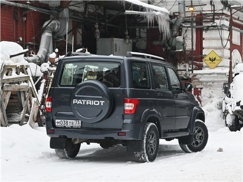 Почему автомат не сделал UAZ Patriot лучше?