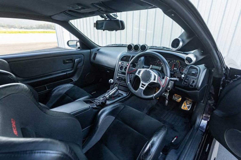 В Штатах с молотка продают Nissan Skyline GT-R V-Spec из Японии: ценник не взлетает 2 В Штатах с молотка продают Nissan Skyline GT-R V-Spec из Японии: ценник не взлетает
