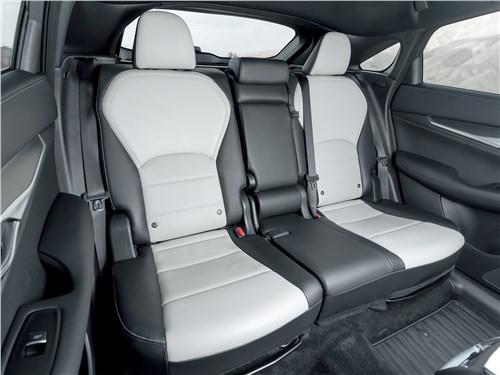 Выберется ли красавчик Infiniti QX55 из песков? Неординарный тест по бездорожью