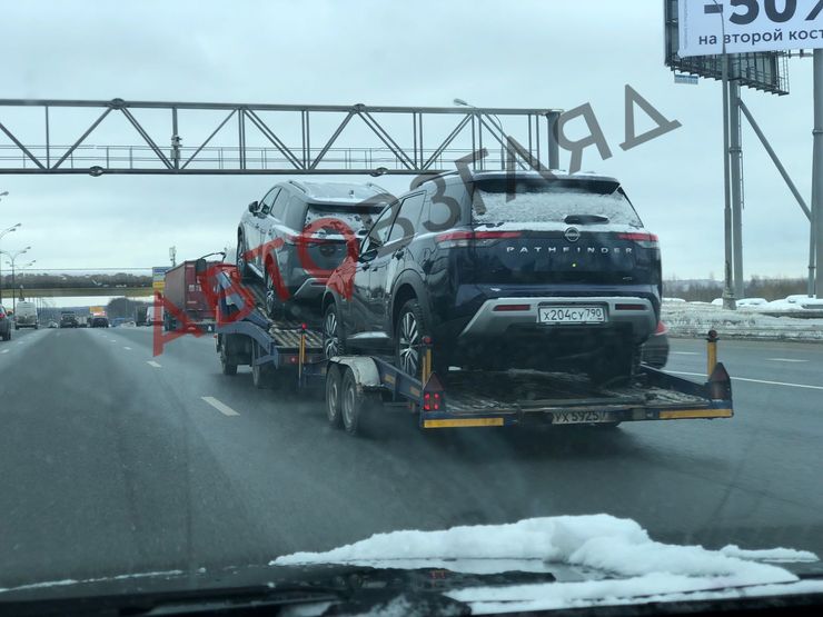 Новые Nissan Pathfinder поступили к российским дилерам 2 Новые Nissan Pathfinder поступили к российским дилерам
