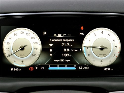 Почему новый Hyundai Tucson выглядит космическим кораблем, но не едет также?