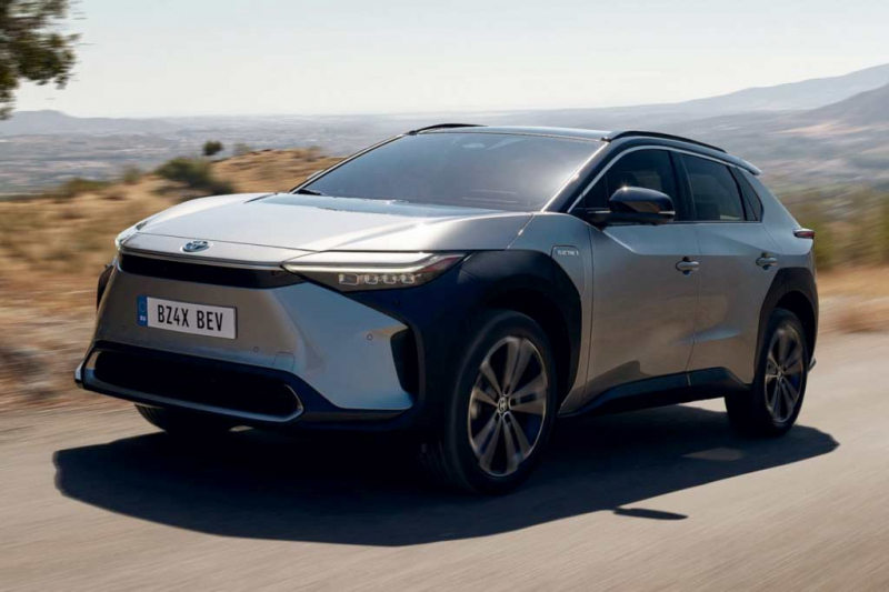 Электрический Toyota bZ4X: первенец &laquo;зеленой&raquo; линейки bZ представлен официально
