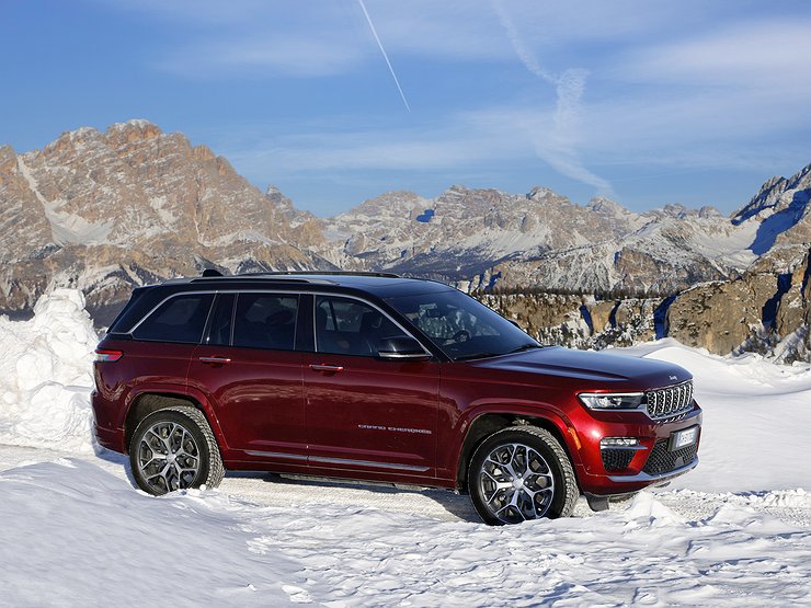 Названа дата старта продаж нового Jeep Grand Cherokee
