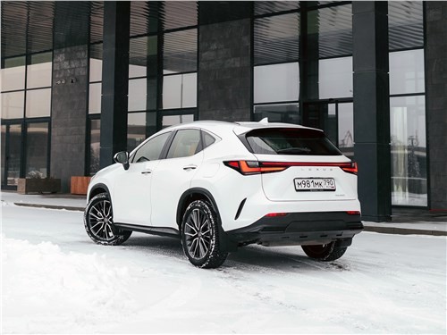 Lexus NX- вызов немецким кроссоверам 29 Lexus NX- вызов немецким кроссоверам
