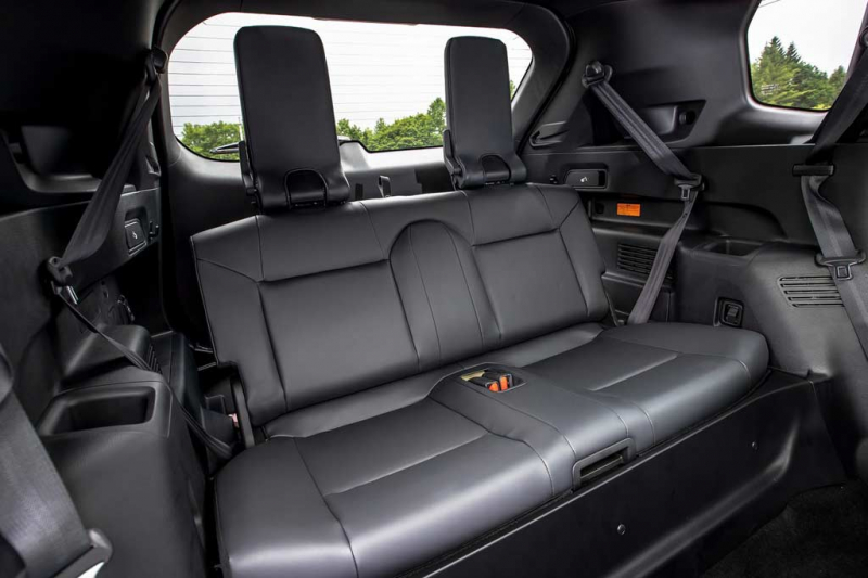 Новый гибридный Mitsubishi Outlander PHEV: еще мощнее и дальнобойнее