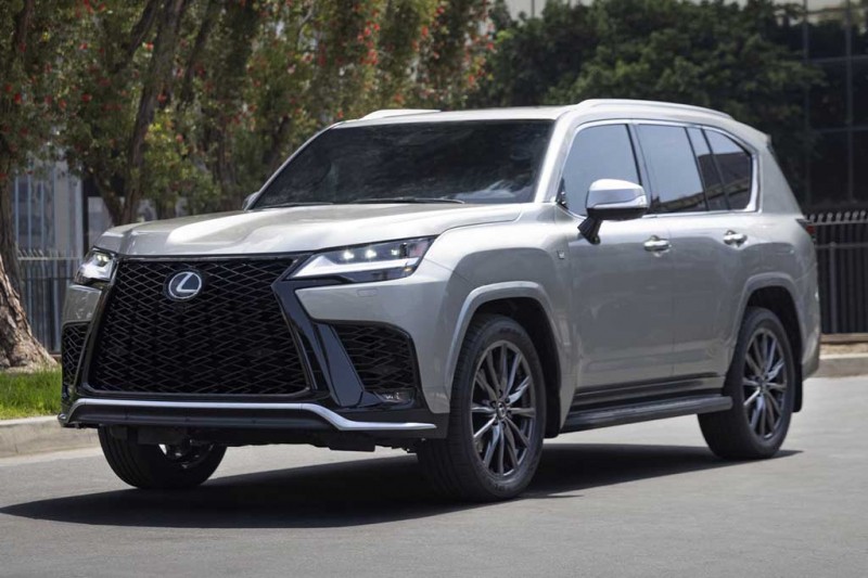 Японцы презентовали внедорожник Lexus LX 2022 нового поколения