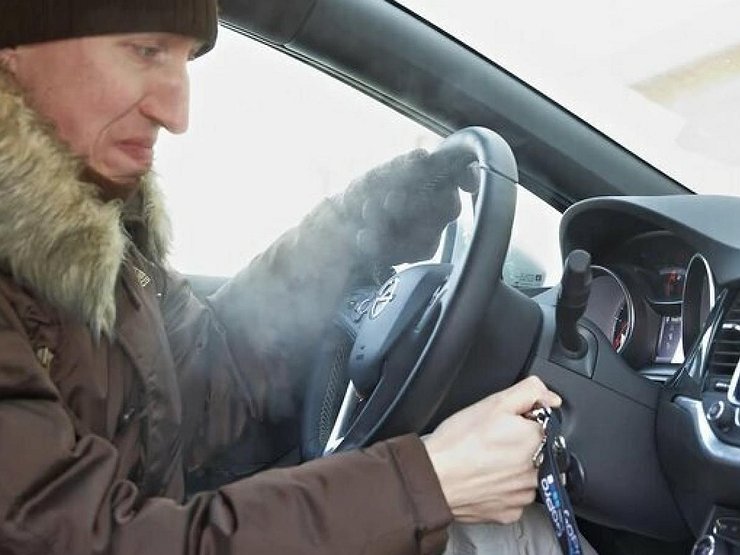 Какие обороты следует держать при езде на непрогретом двигателе зимой