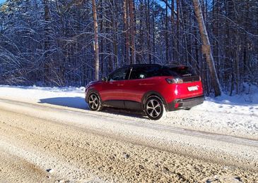 Прочь от безумного мира: духовное путешествие на новом Peugeot 3008