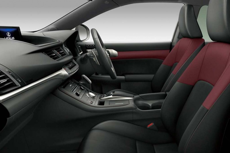 Японцы готовят в отставку &laquo;долгожителя&raquo; Lexus CT 200h: представлена прощальная версия