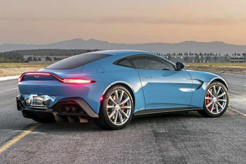 Обычный с виду суперкар Aston Martin Vantage на деле оказался бронированным