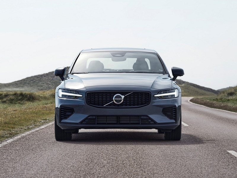 Представлены рестайлинговые Volvo S60 и V60