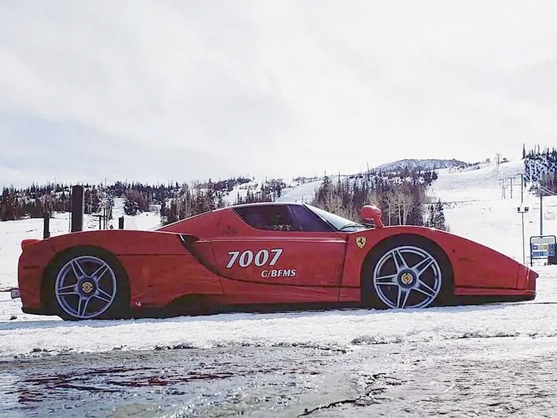 Взгляните на Ferrari Enzo, который серьезно потрепала жизнь