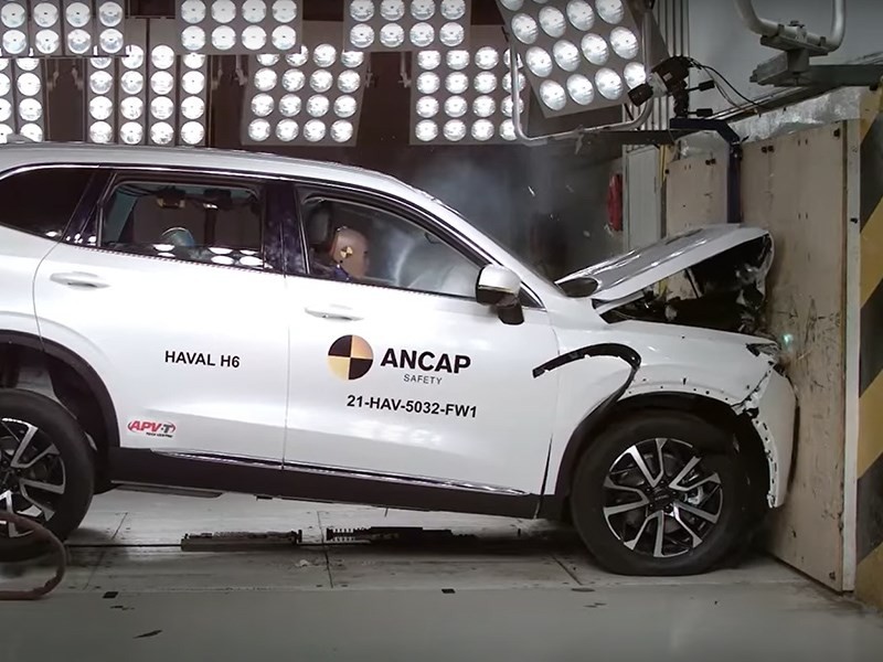 Китайские автомобили стали лучше выдерживать краш-тесты