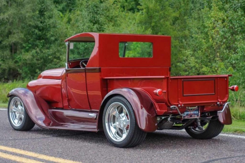 Хот-род на базе классического Ford Model A Pickup 1929 года продают за 6,3 млн рублей