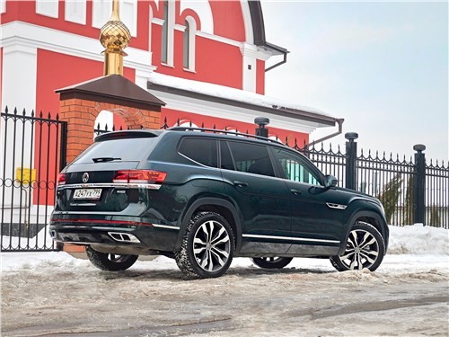 Почему Volkswagen Teramont является идеальным кроссовером для русского человека?