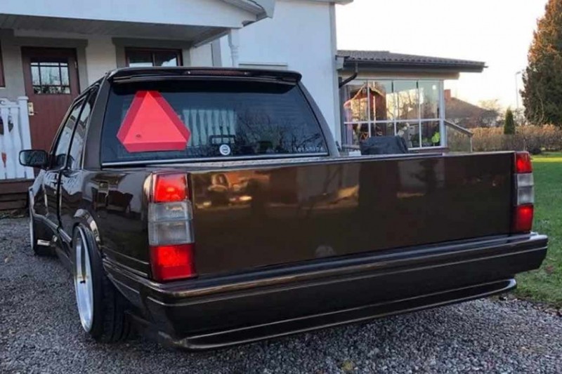 Умелец переделал старый универсал Volvo 945 в пикап и оснастил его пневмоподвеской